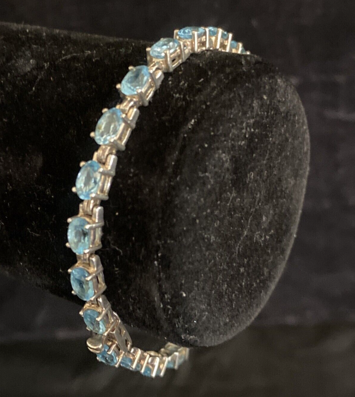 ALX Thailand Sterling Silver 925 22 Stones Blue Topaz Tennis Bracelet 12.3g 7.5"
