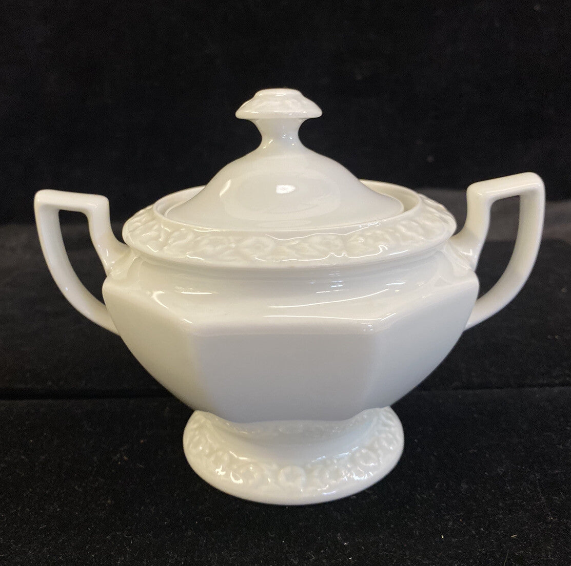 Rosenthal Classic Rose Maria White 6 1/4" Sugar Bowl & Creamer