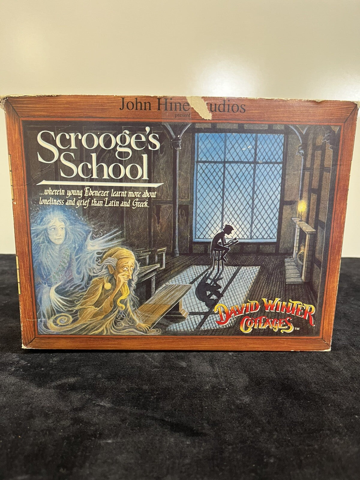 David Winter Cottages Scrooge's School John Hine Studios Christmas 1992 Box COA
