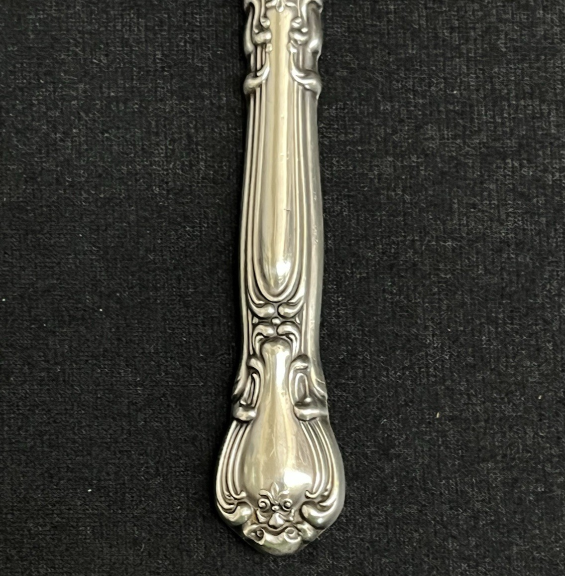 Chantilly by Gorham Sterling 38.2g Hollow Handle Master Butter Knife 6 5/8"