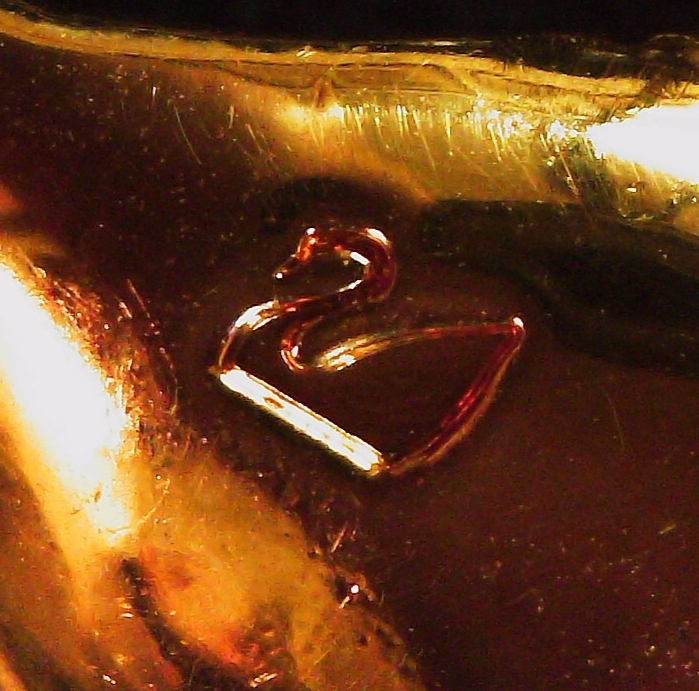 Swarovski Rose Brooch Gold Plated Clear Crystal “Memories Collection” Gorgeous!