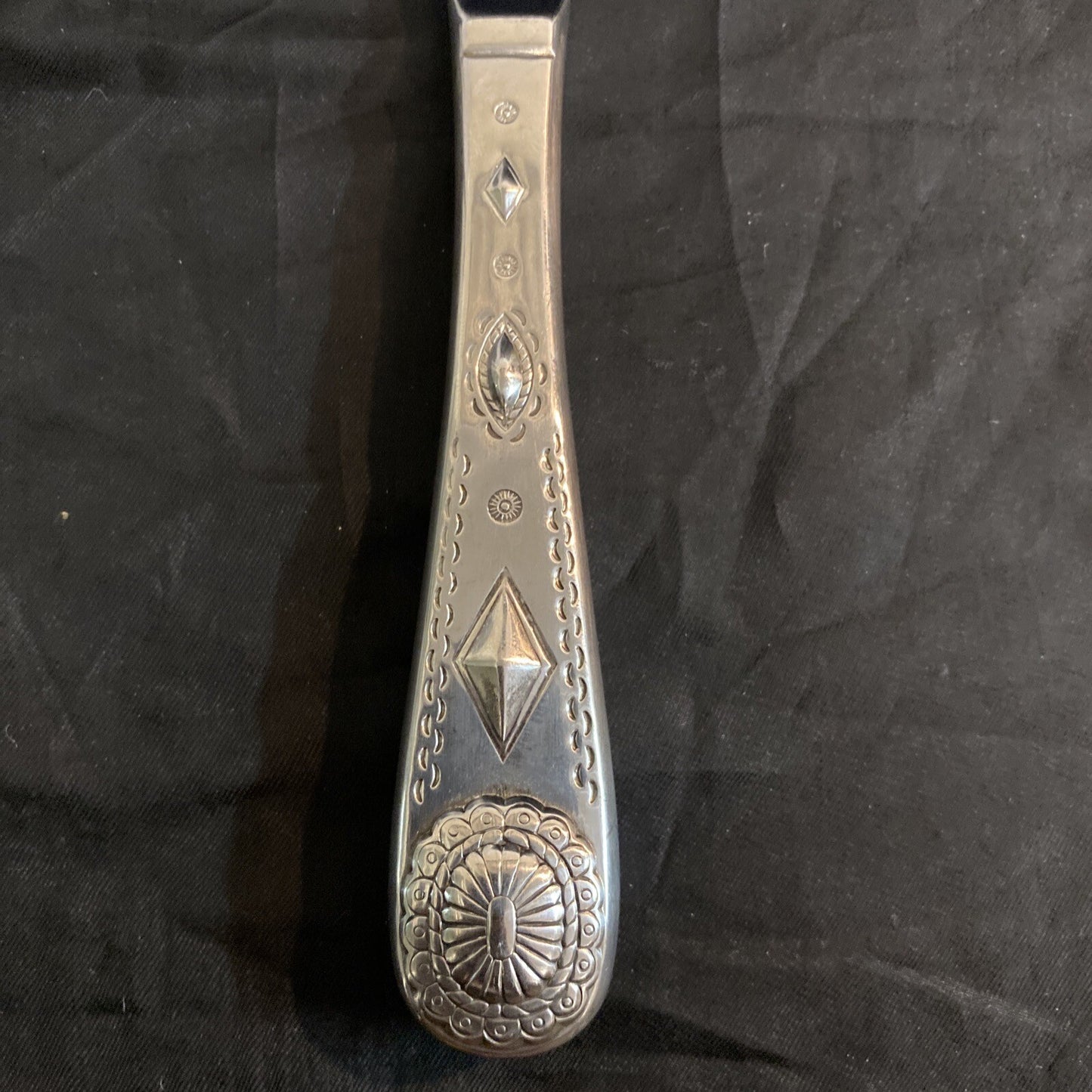 Wallace "Taos" Stainless Steel 8 3/4" Butter Knives Set of 7