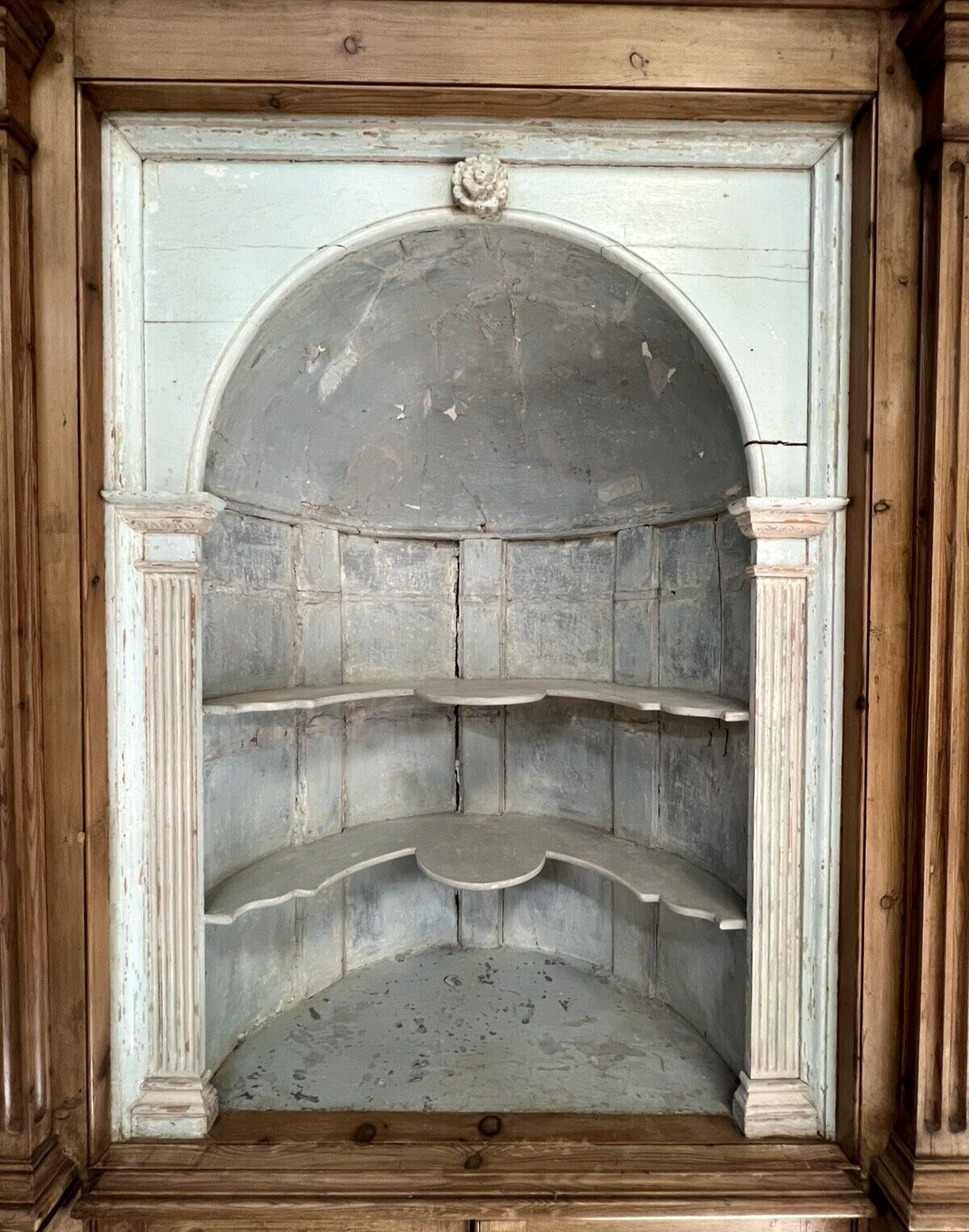 Antique American Federal Oak Corner Cabinet w/ Painted Interior 19C Farmhouse