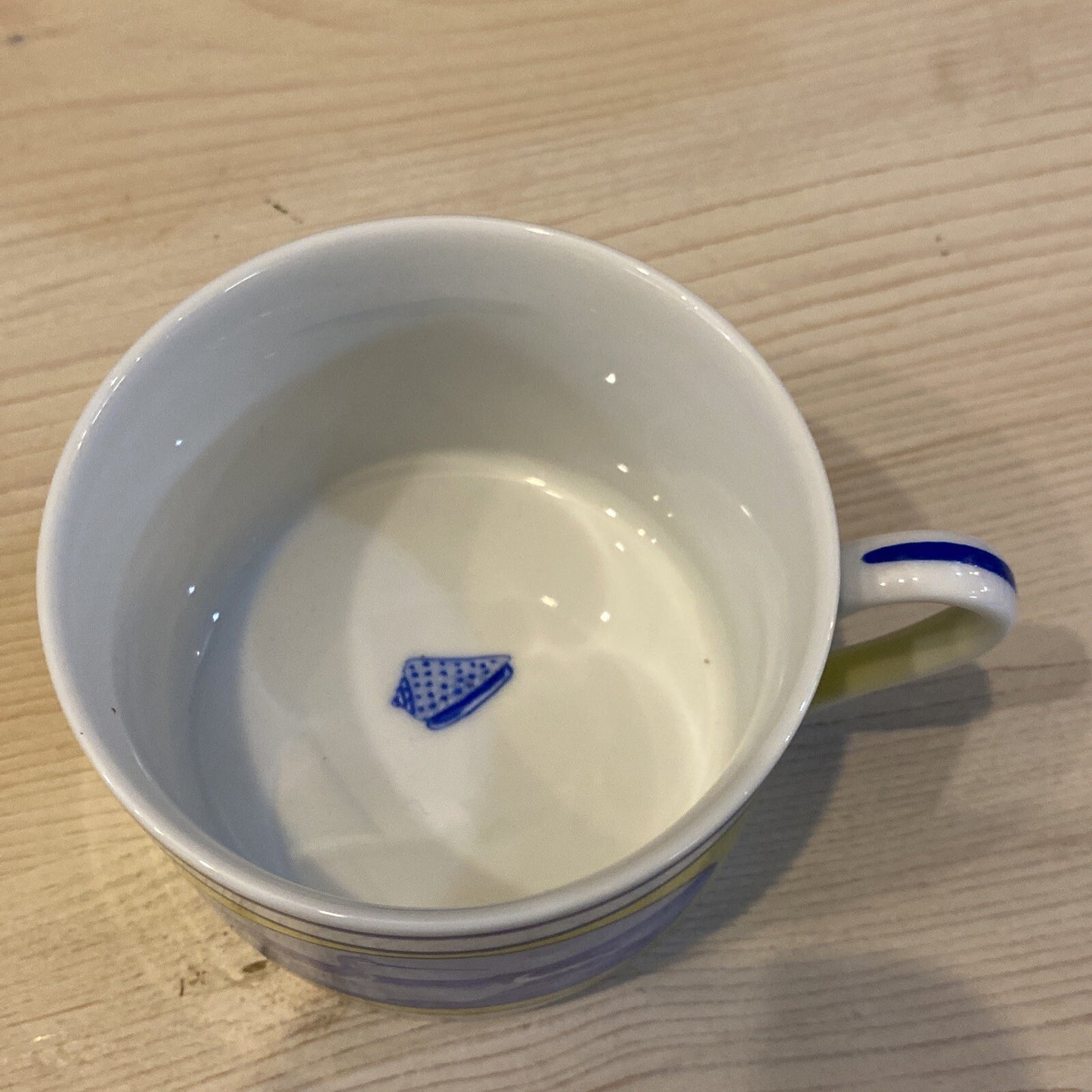 Costa Azzurra “Lynn Chase” Flat Coffee Tea Cup & Saucer  Beach