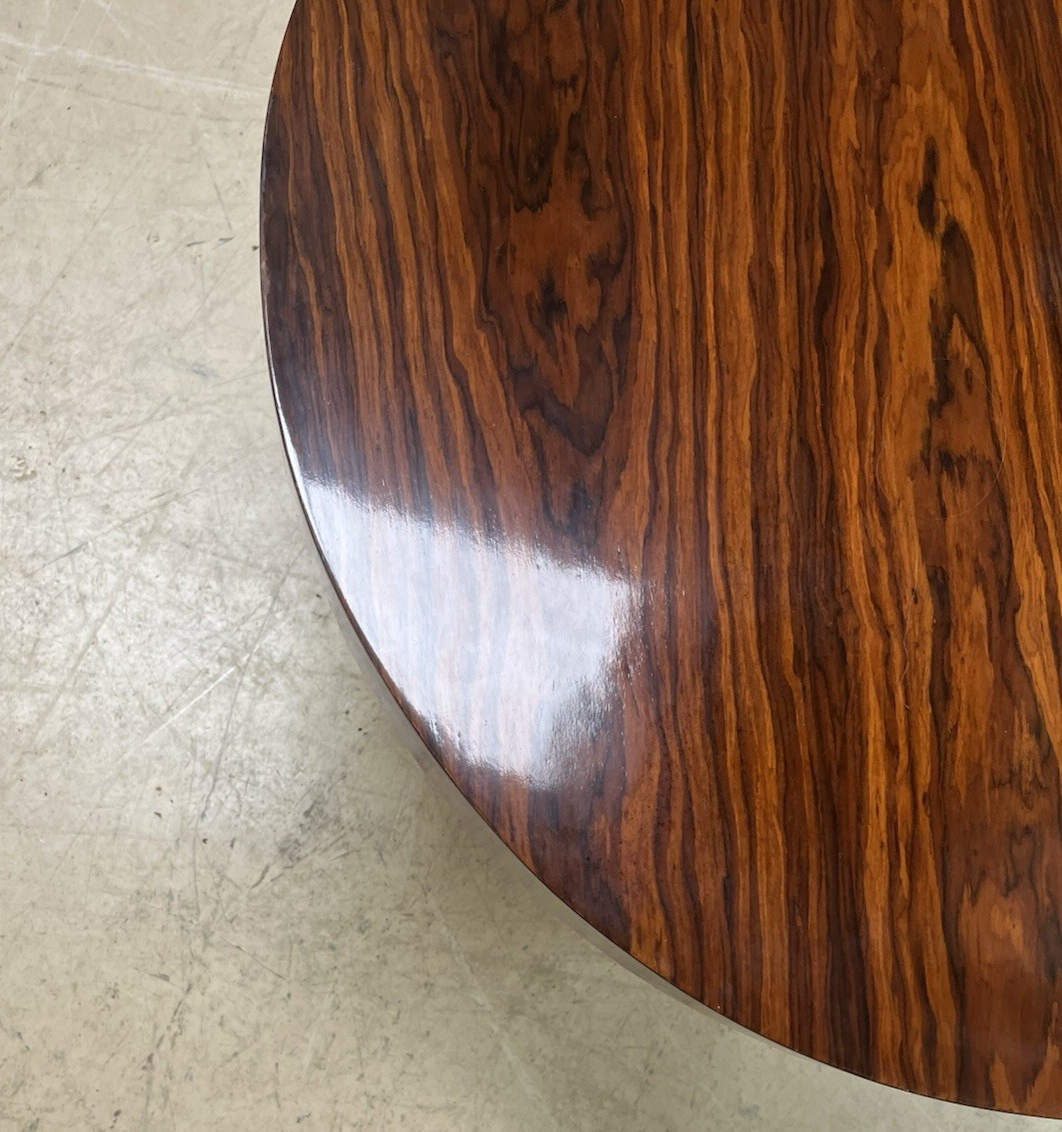 ART DECO STYLE ROUND CENTER TABLE 31" DIAMETER