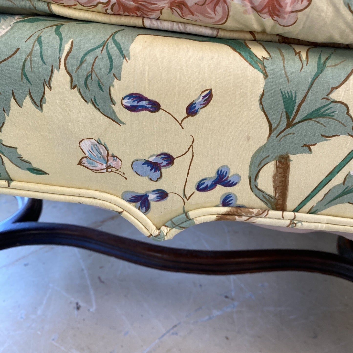 Antique Yellow Floral Queen Anne Mahogany Sofa Couch Settee Loveseat