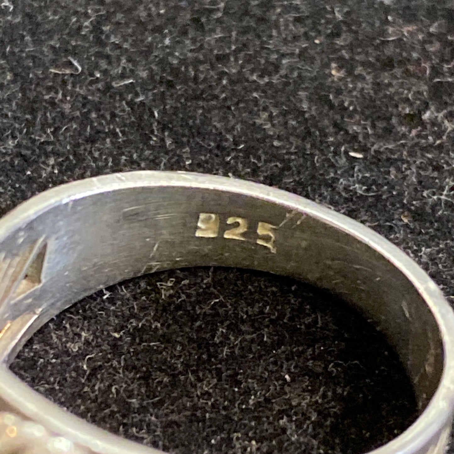 Sterling Silver 925 Blue Glass Stone Geometric Pattern Ring Sz 8.5 6.7g JM15