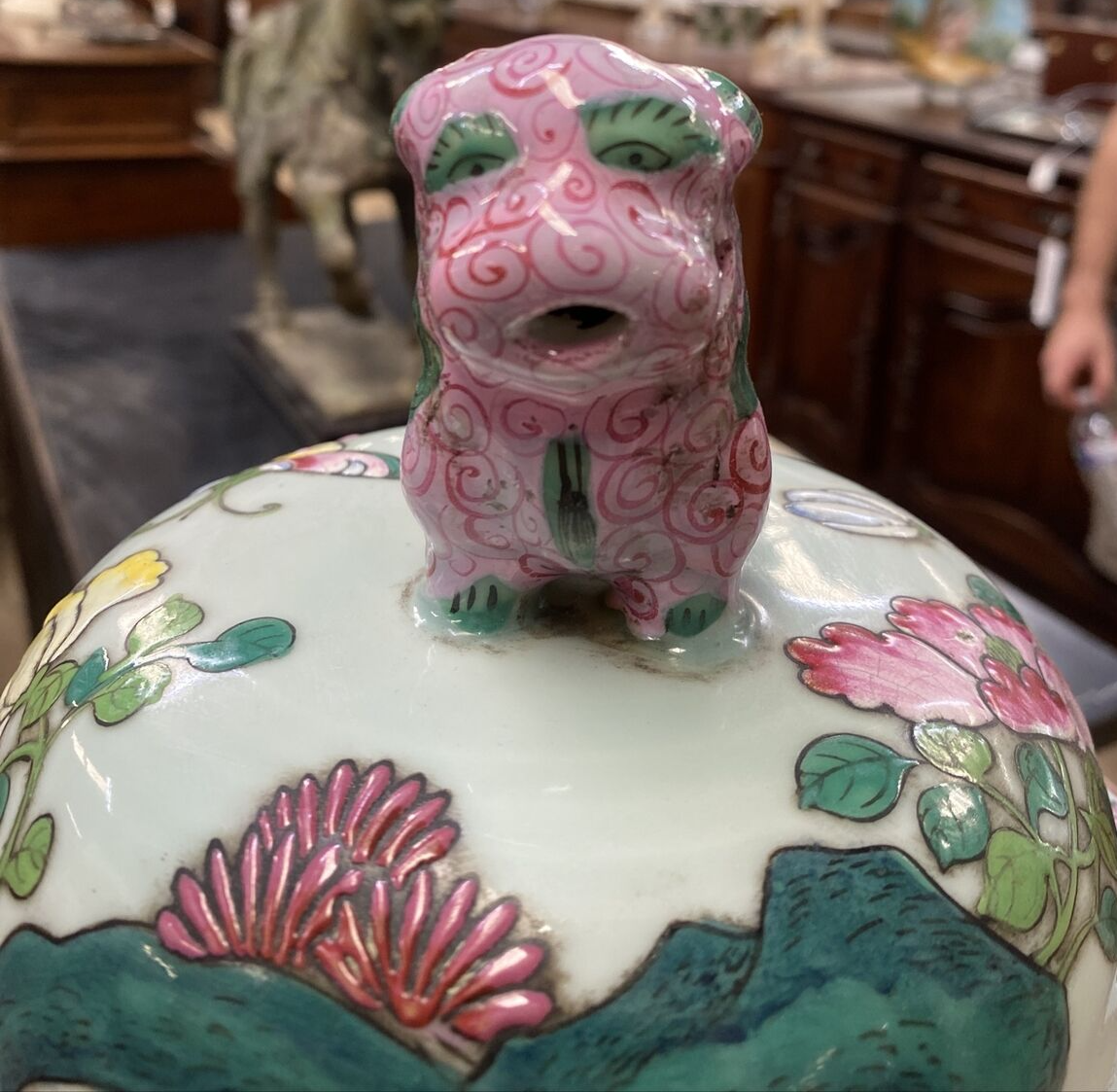 Covered Ginger Jar Famille Rose Qing Dynasty 19c Period Vase Foo Dog