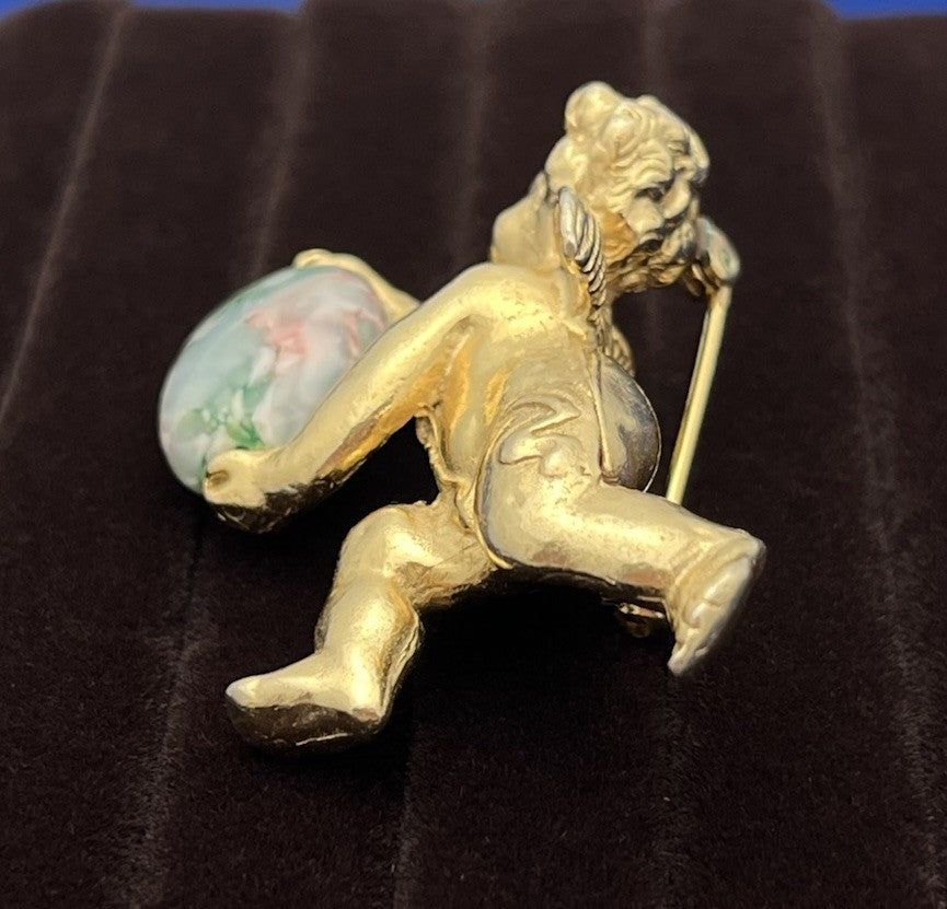 Rare Hattie Carnegie Cherub Brooch Pin Clutching lg Oval Faux Swivel Stone 1950