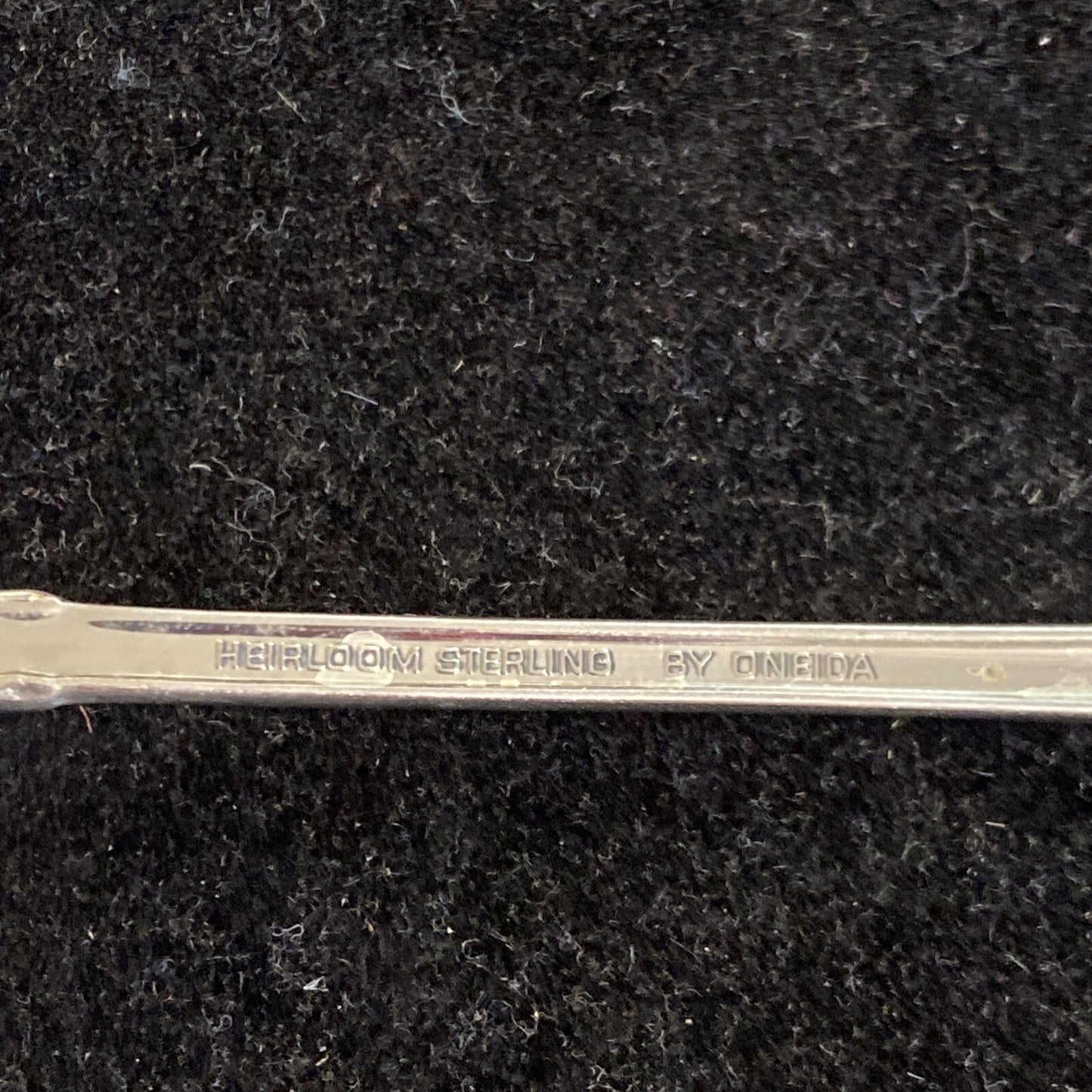 28.4g Sterling Silver Heirloom Grandeur Pattern by Oneida 7 1/2" Iced Tea Spoon