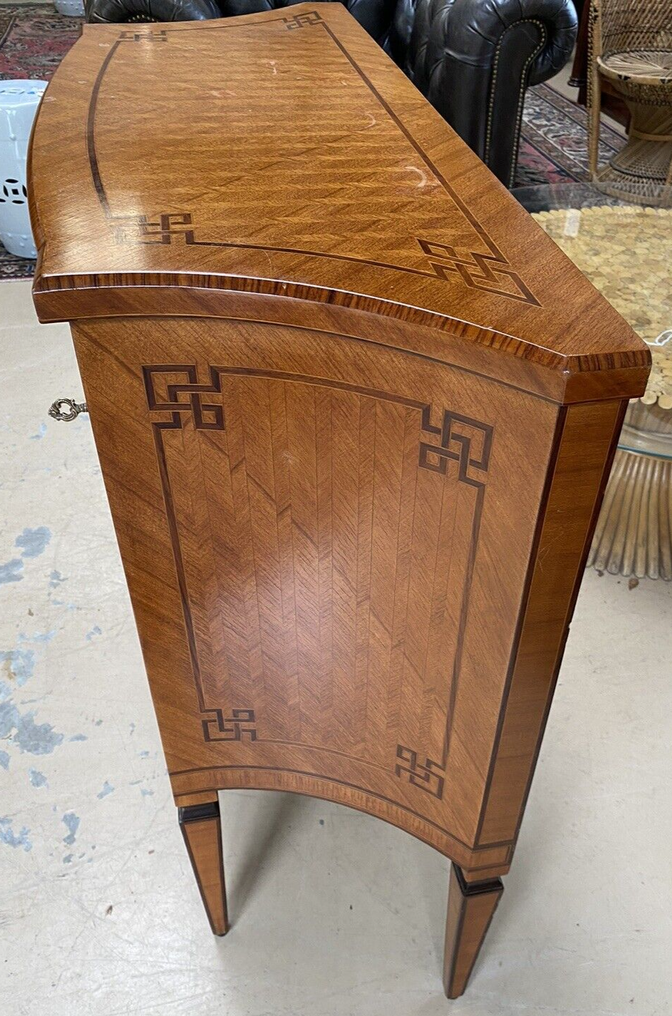 ITALIAN NEOCLASSICAL MATCHED VENEER PARQUETRY ENTRYWAY CABINET CHEST