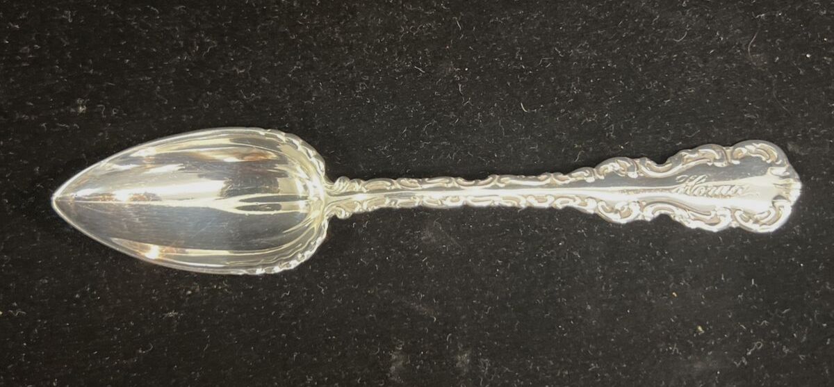 Louis XV Whiting Mfg. Pat. 1891 Sterling Grapefruit Spoon Mono Horace 5 1/4" 20g