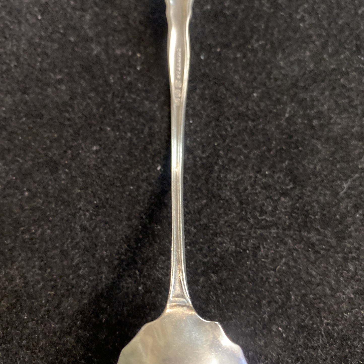 P.W. Ellis & Co. "Chippendale" 5" Sauce Ladle 16.5g Monogrammed 1922