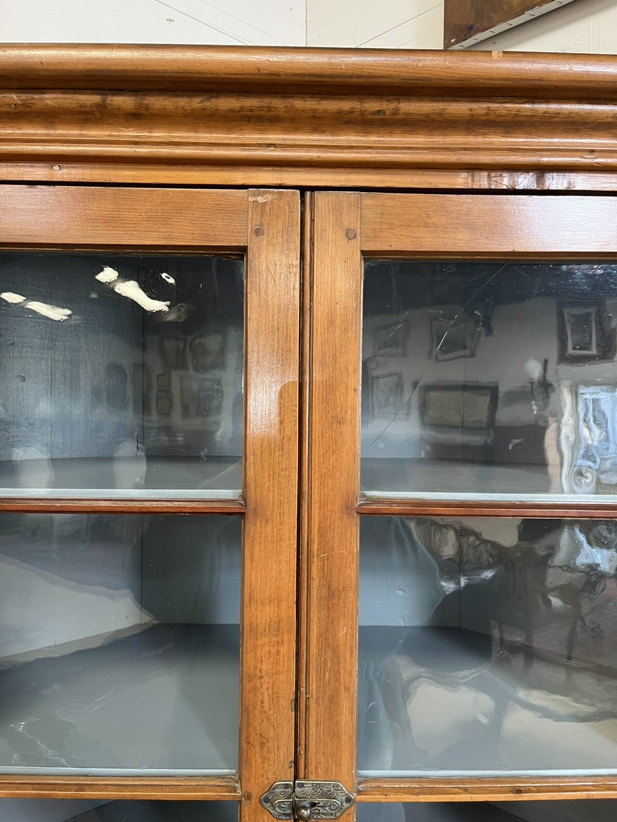 AMERICAN FEDERAL PINE & MAPLE CORNER CUPBOARD 81.5" High