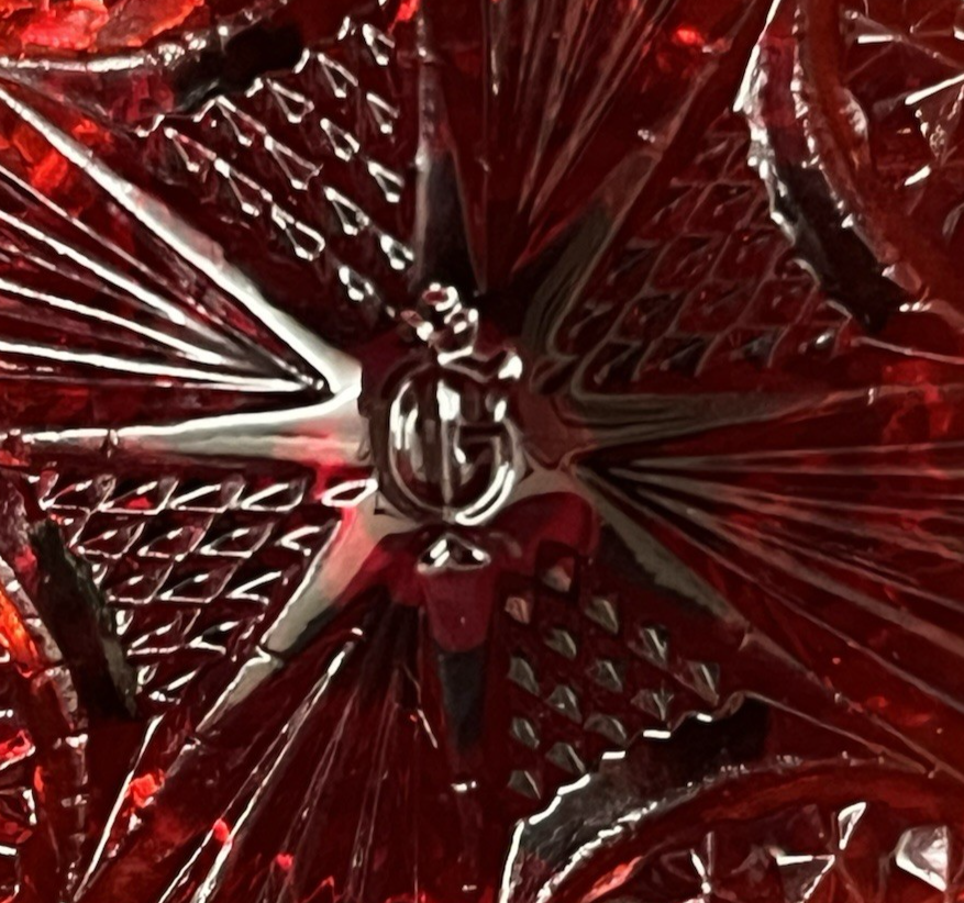 Vintage Imperial Glass Carnival Daisy and Button Sunset Red Bud Vase 8"