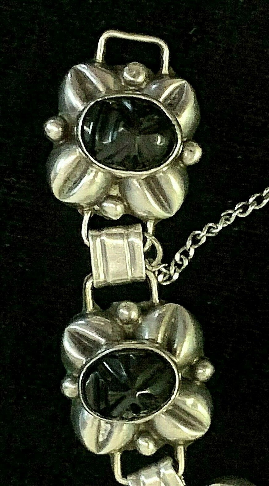 Vtg Taxco Signed Sterling Silver & Onyx 7 Link Bracelet  7 1/2" w Safety Chain