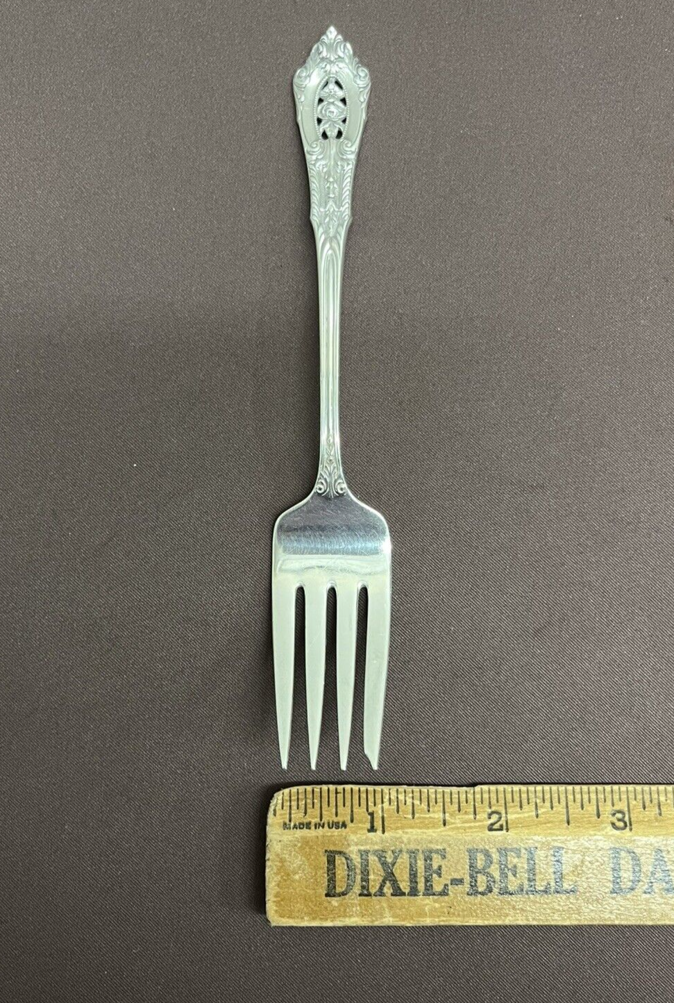 Rose Point by Wallace 35g Sterling Silver Salad Fork 6 1/4"