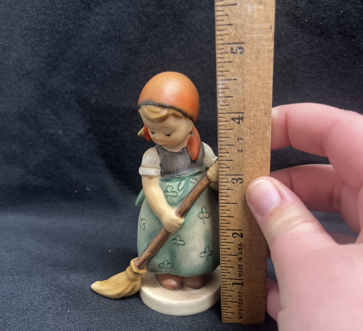 Vintage M.I. Hummel Porcelain “Little Sweeper” Figurine #171 W. Germany