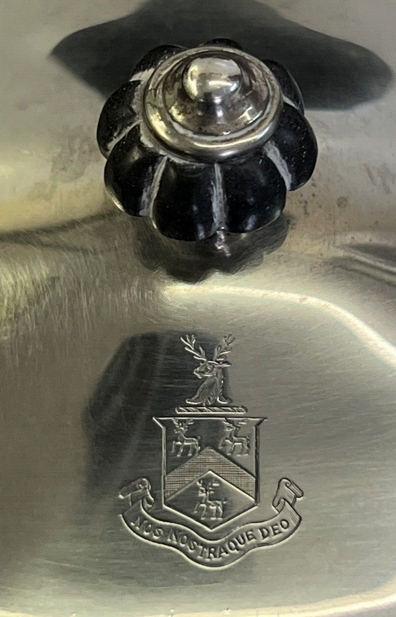 Sterling Silver Antique Bread  crumber Rogers Coat of Arms "Nos Nostraque Deo"