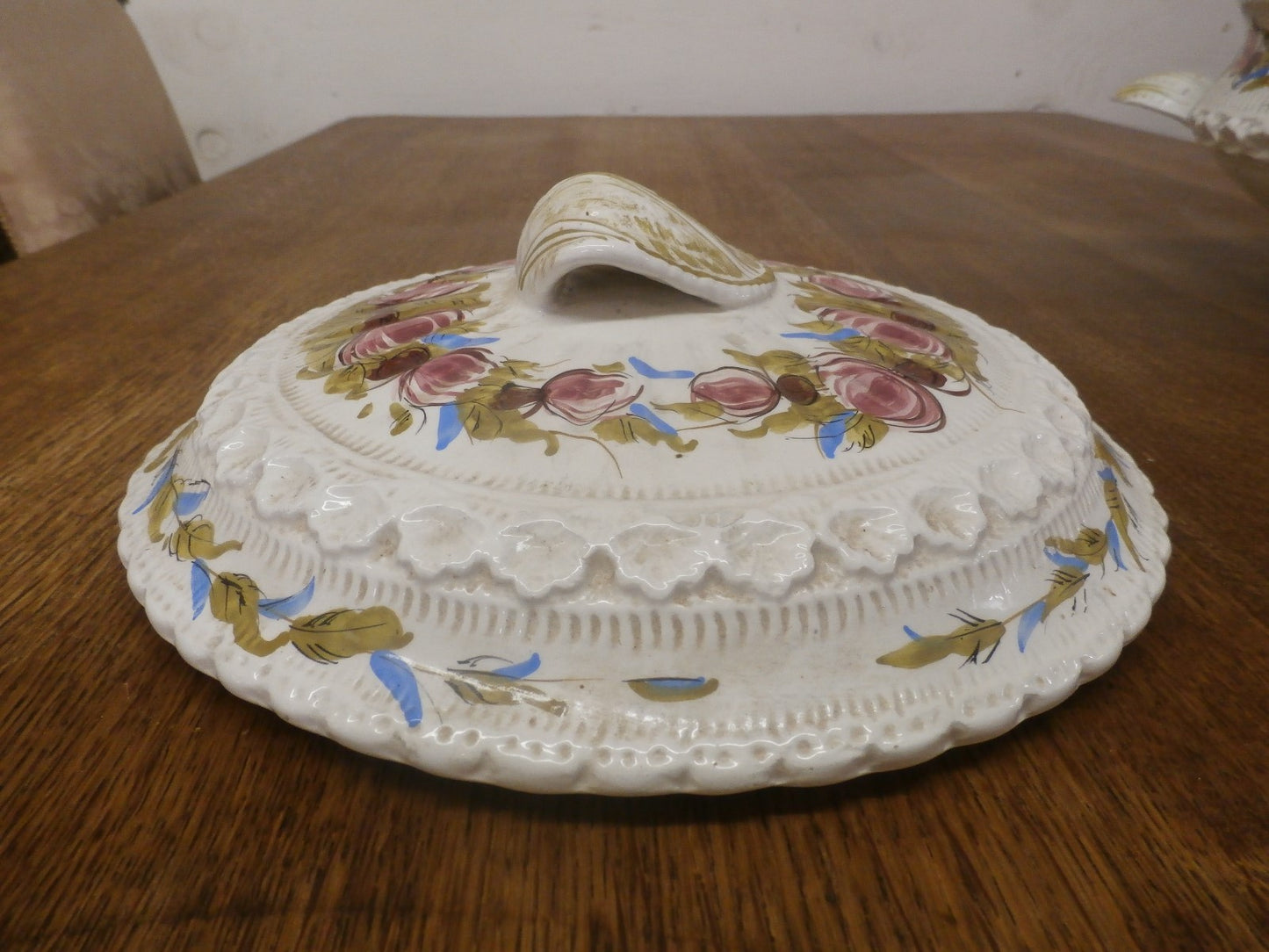 Italian Capodimonte 16" Tureen & Lid Hand Painted  Centerpiece