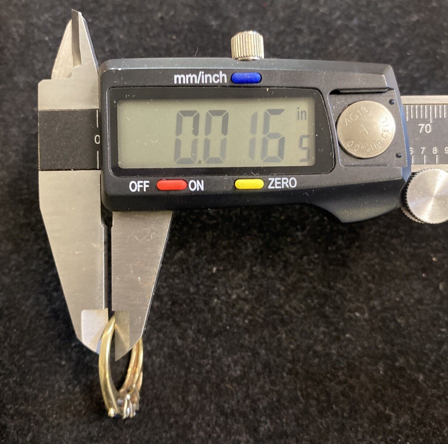 10K Yellow Gold Size 7.75 Sapphire Ring 2.7g