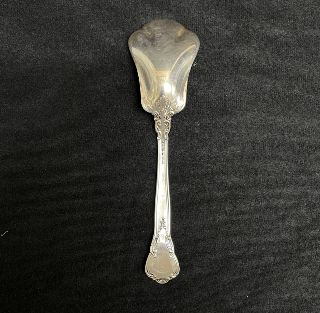 Chantilly by Gorham Sterling Silver Sugar Shell Spoon 6"
