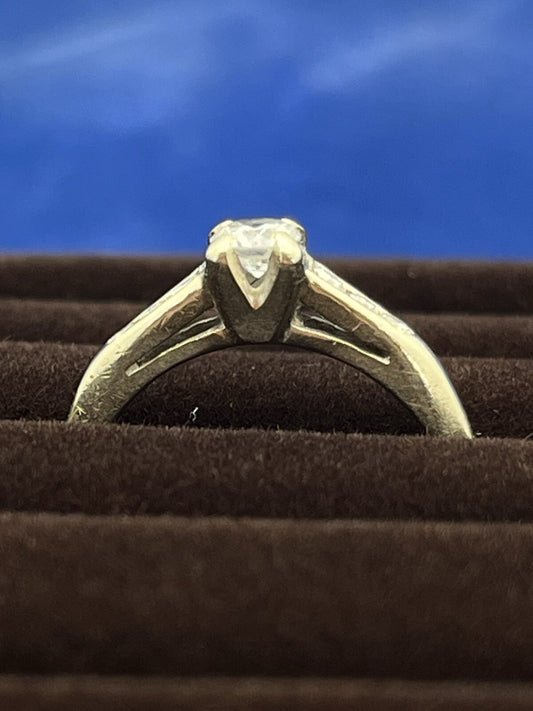 1.8g 14K White Gold Diamond Wedding Band Ring Size 5.5