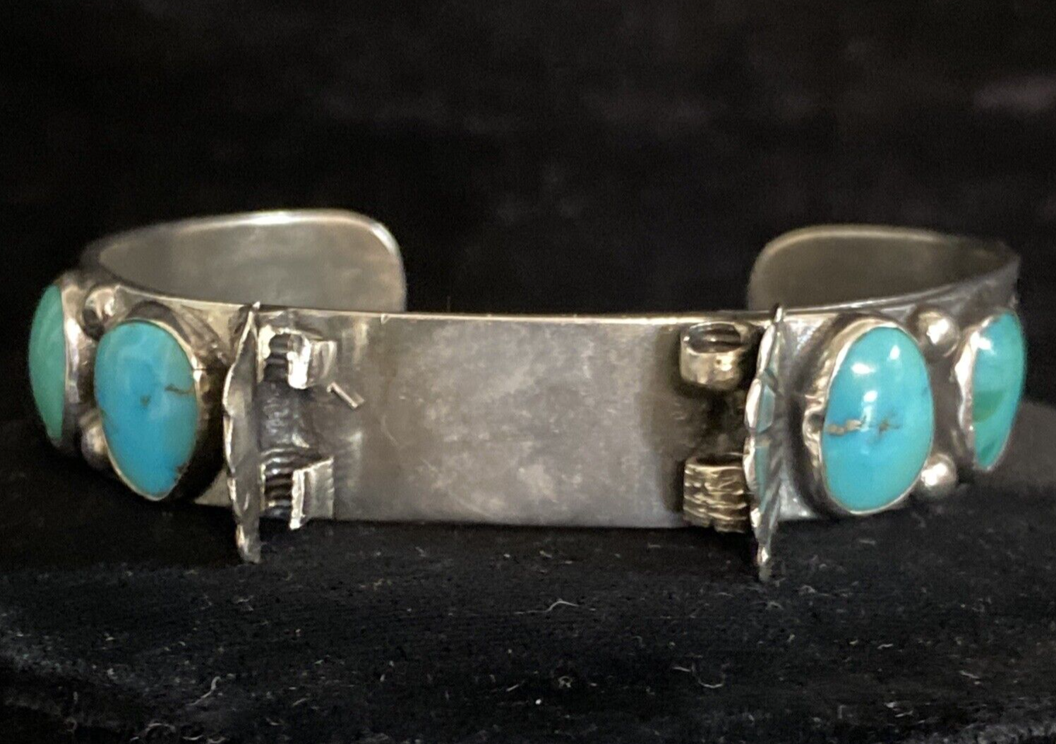 4bc42860-efa9-4973-9533-085dd5b6e080