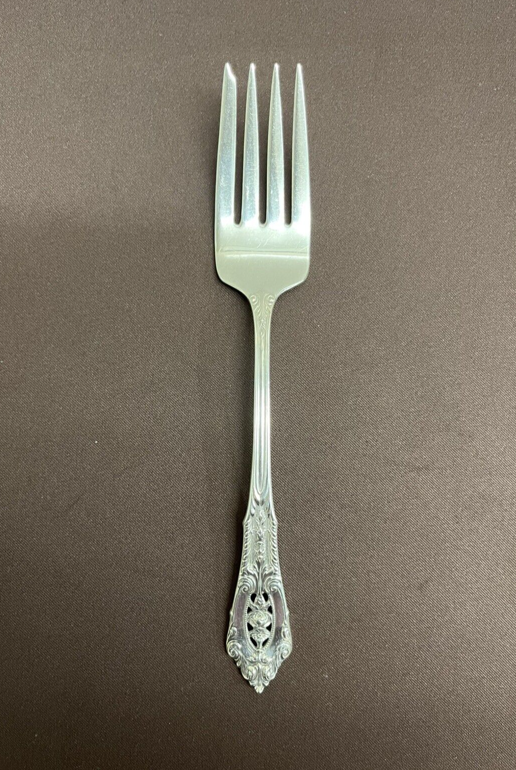 Rose Point by Wallace 35g Sterling Silver Salad Fork 6 1/4"