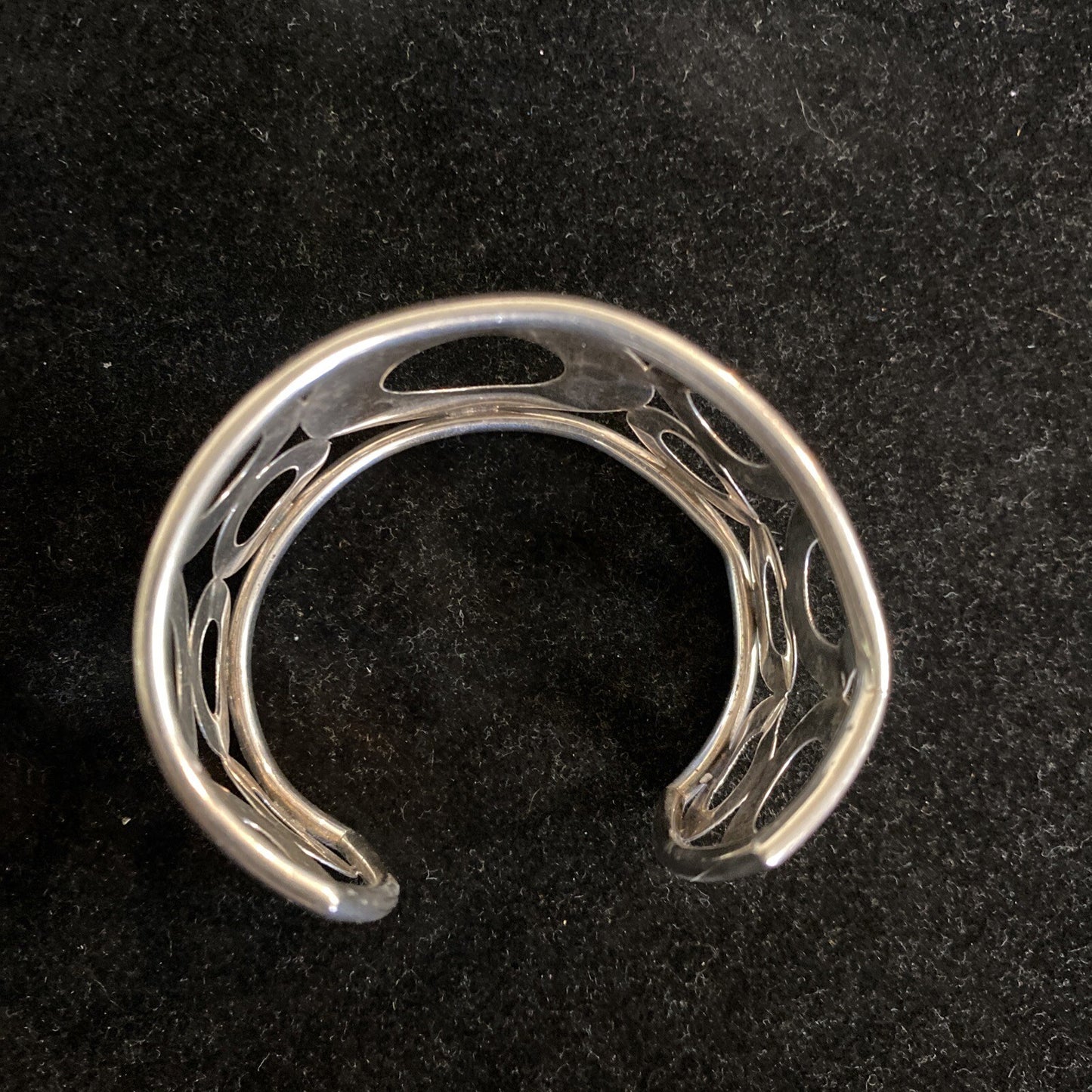 Sterling Circle Cut-Out Cuff Bracelet Marked Thailand 925 w designer logo