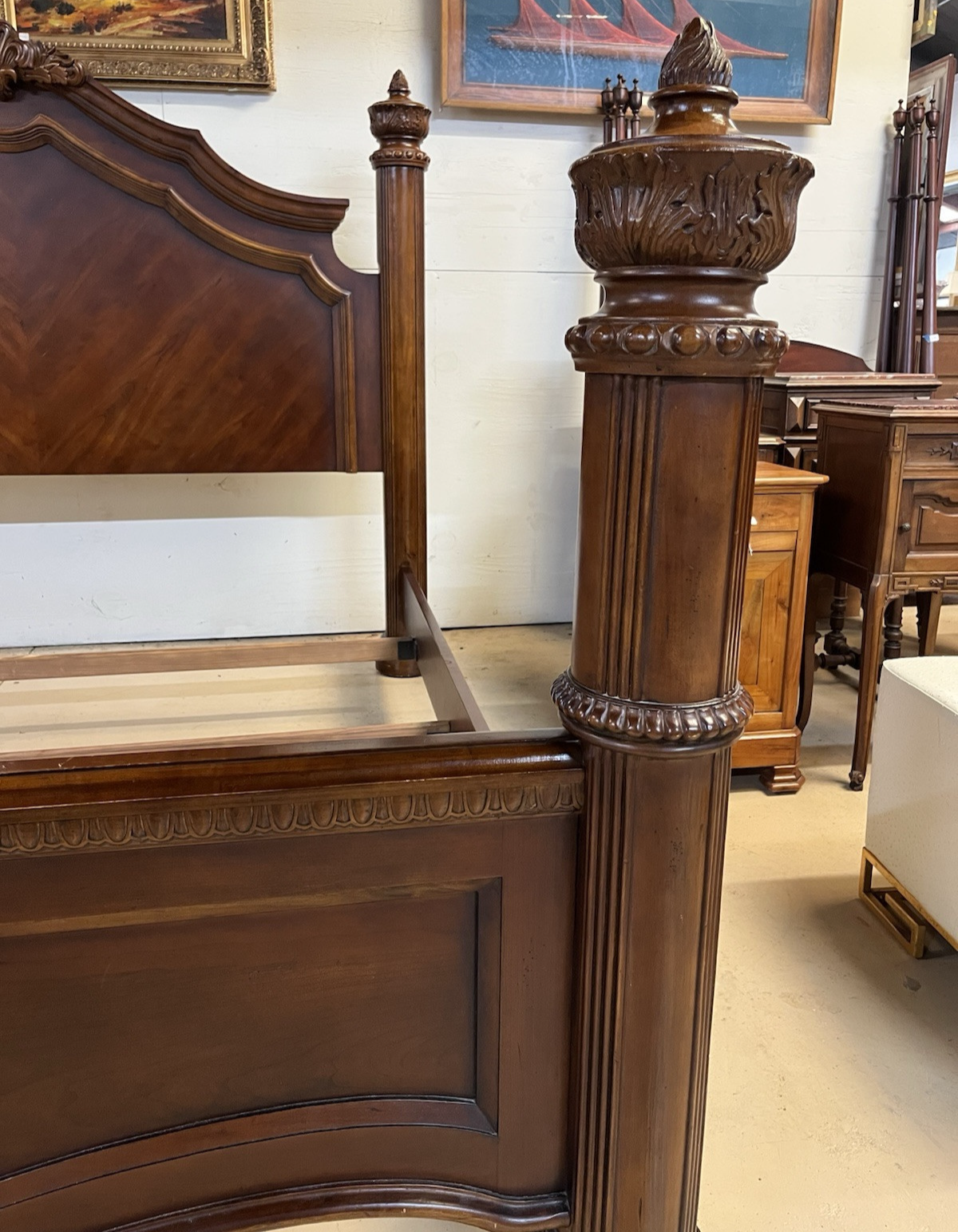 Bernhardt Modern King Size 4 Poster Bed CL12