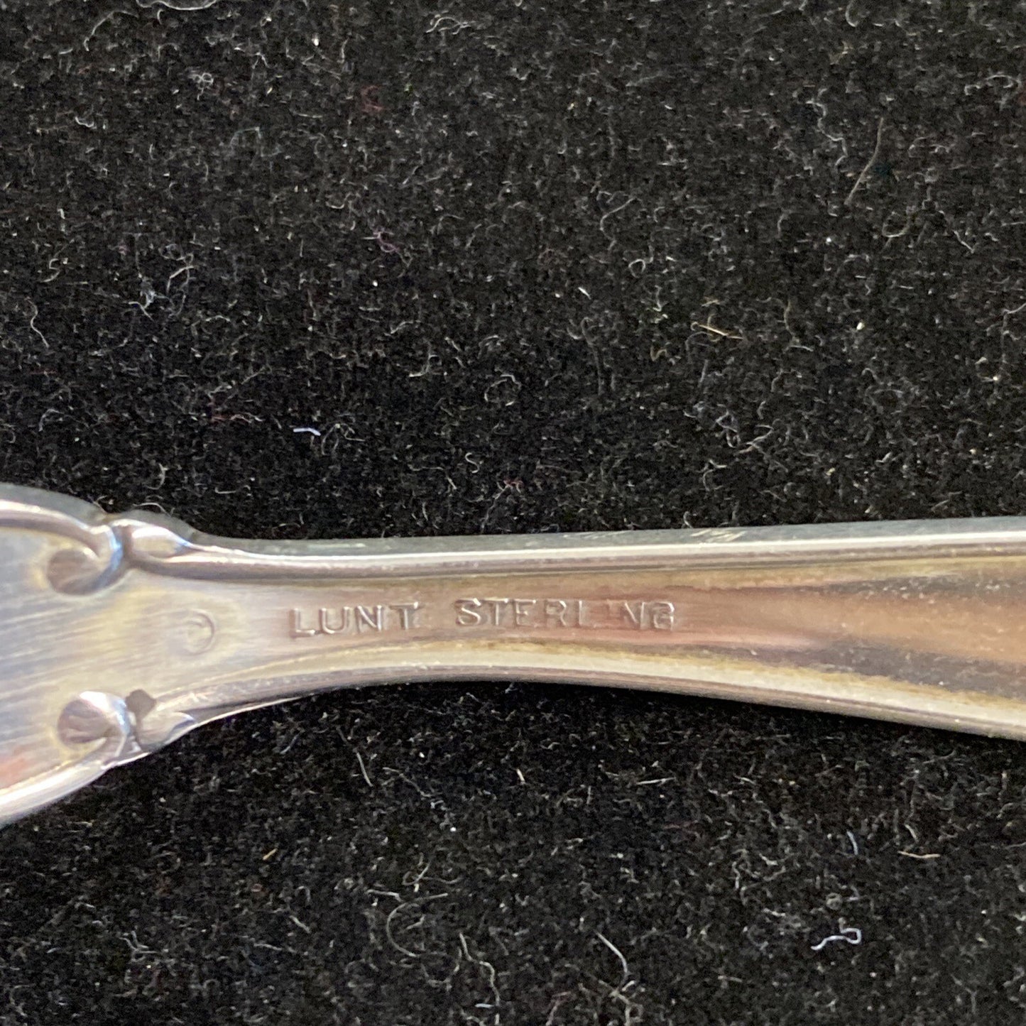 Mignonette by Lunt Sterling Silver  7.5" Dinner Fork  8 Avail 55.3g each