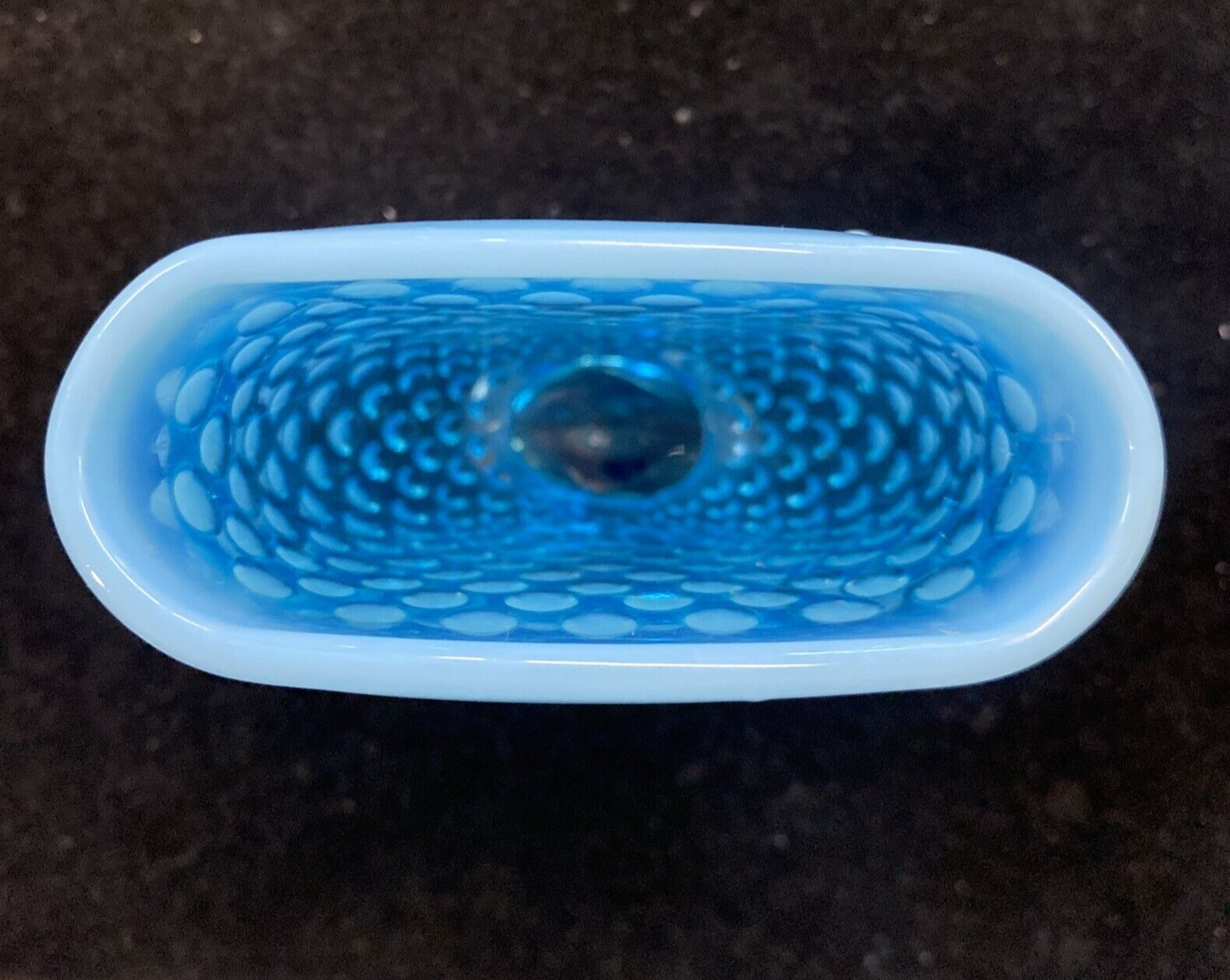 FENTON BLUE OPALESCENT HOBNAIL GLASS MINI FOOTED FAN VASE - CIRCA 1940 EXCELLENT