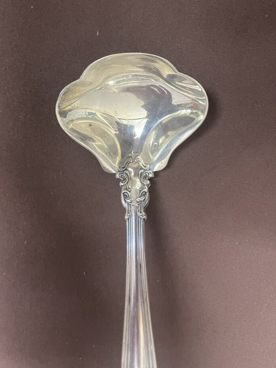 Chantilly by Gorham 71.1g Sterling Silver Solid Gravy Ladle 6 3/4" w/ MONO