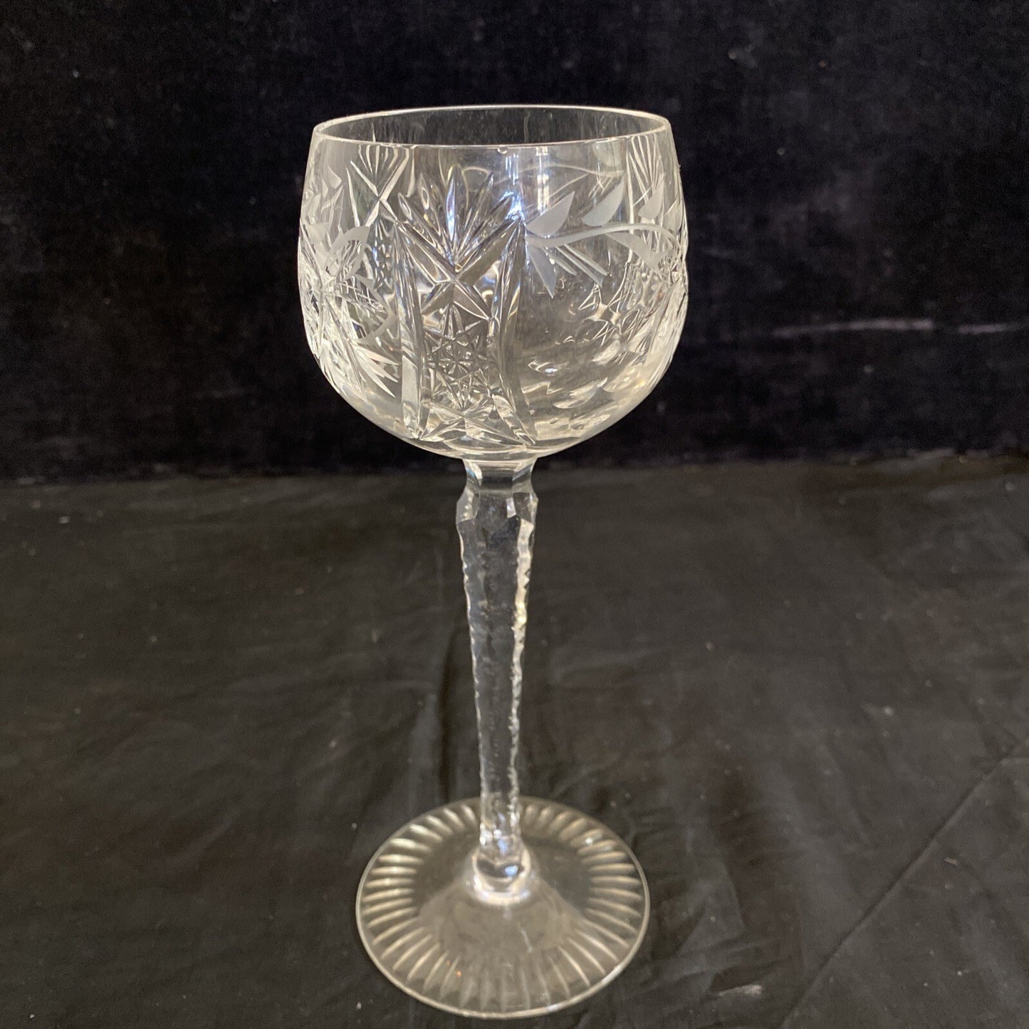 NACHTMANN TRAUBE CRYSTAL CUT 8" Wine Hock  Set Of 4 MSRP $69 ea excellent