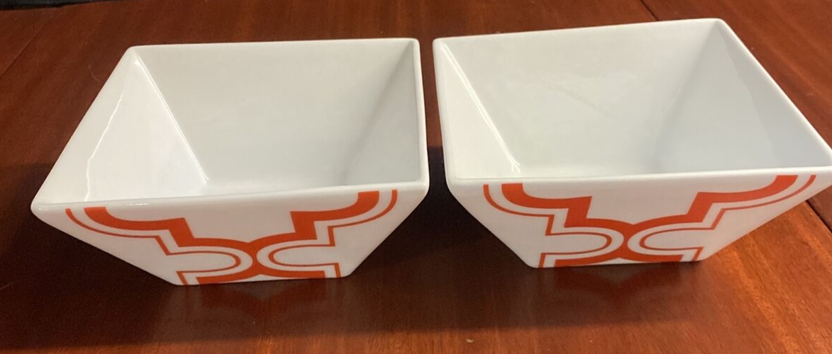 Crate Barrel CB2 Dish Set Of 6 Plates and Angular Bowls BH179