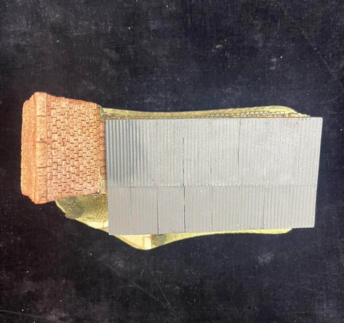 David Winter Cottages Collectors Piece No.6 1989: The Coal Shed w/ box