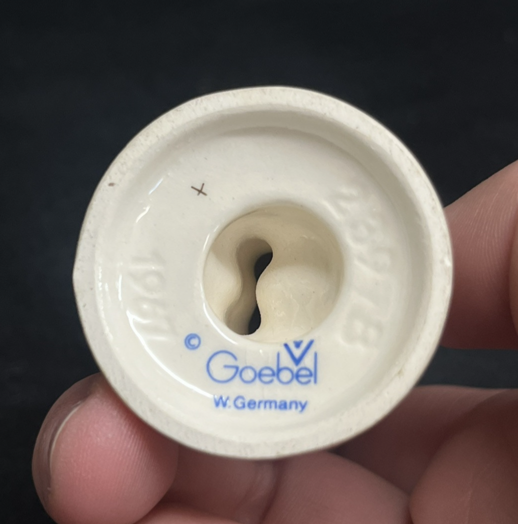 Vintage Goebel M.I. Hummel Porcelain "Girl with Doll" Figurine 239/B W. Germany