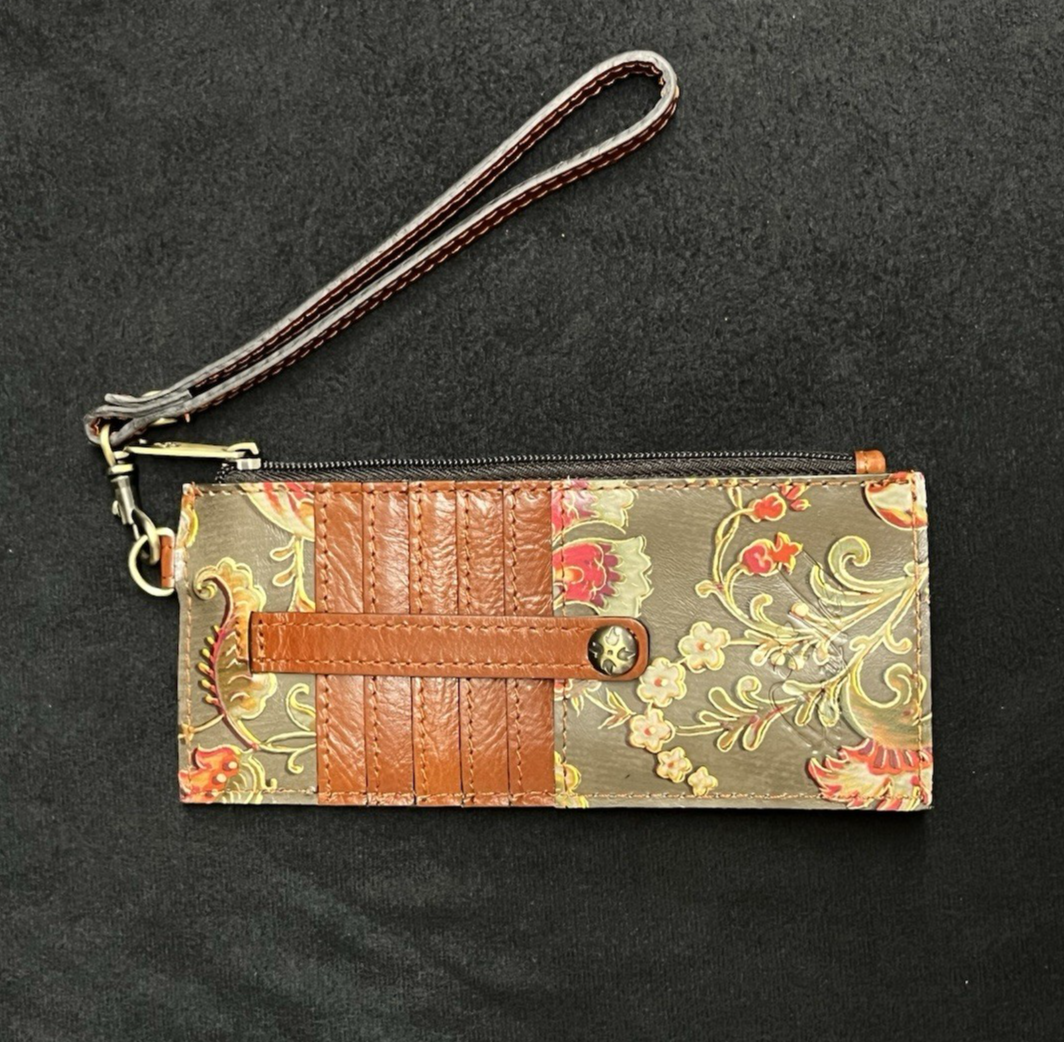 Patricia Nash Martano Belted Bucket Top Leather Bag w/ Strap & Card Wallet