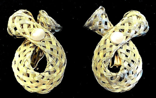 Basket Woven Gold Mesh  Clip on Vintage Earrings Swirl