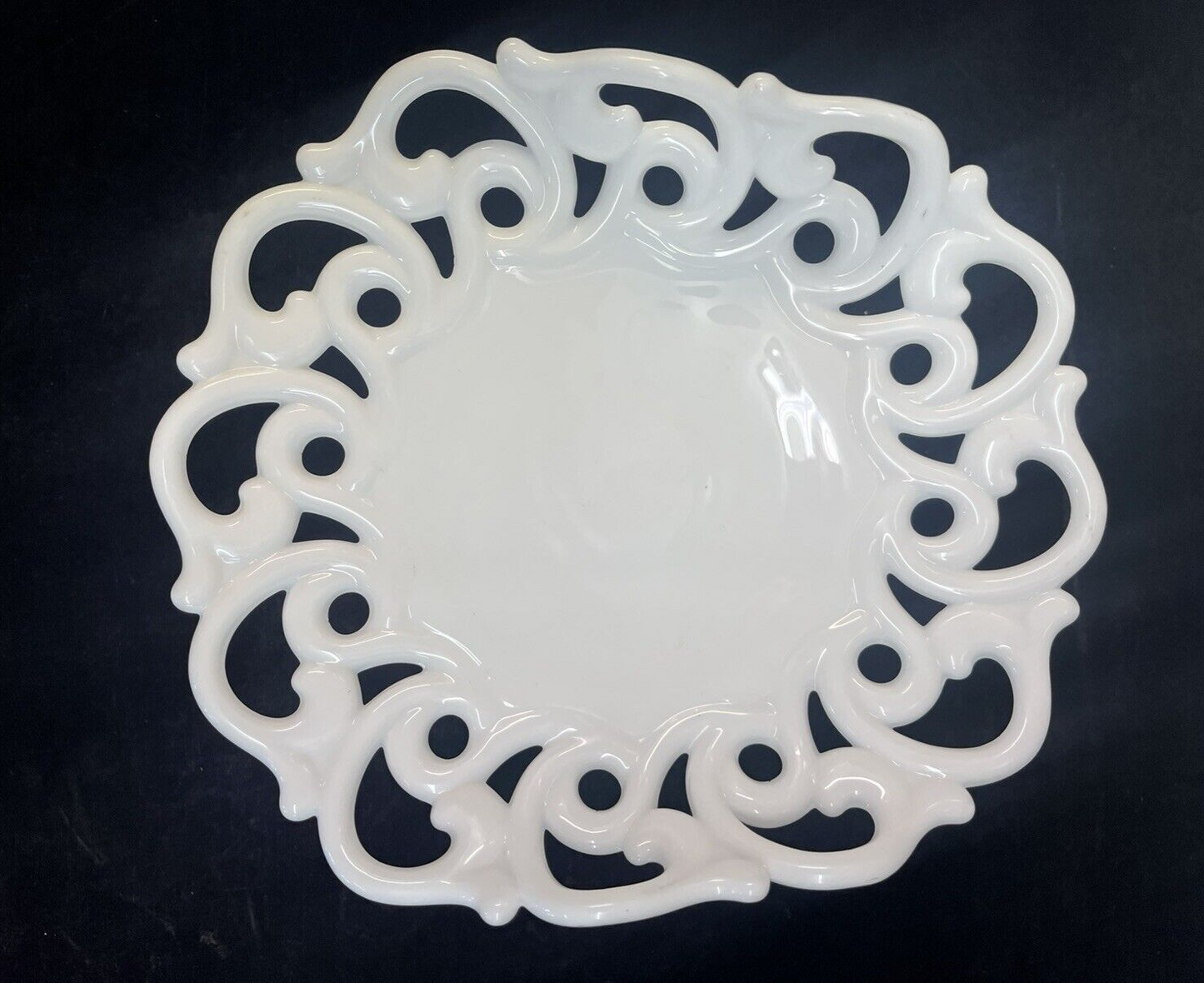 Fostoria Monroe Milk Glass Pedestal Lace Oblong Fruit / Banana Bowl