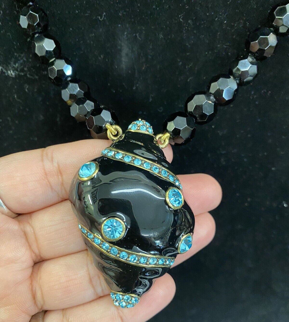 Heidi Daus Black Enamel Aqua Rhinestone Seashell Pendant Necklace
