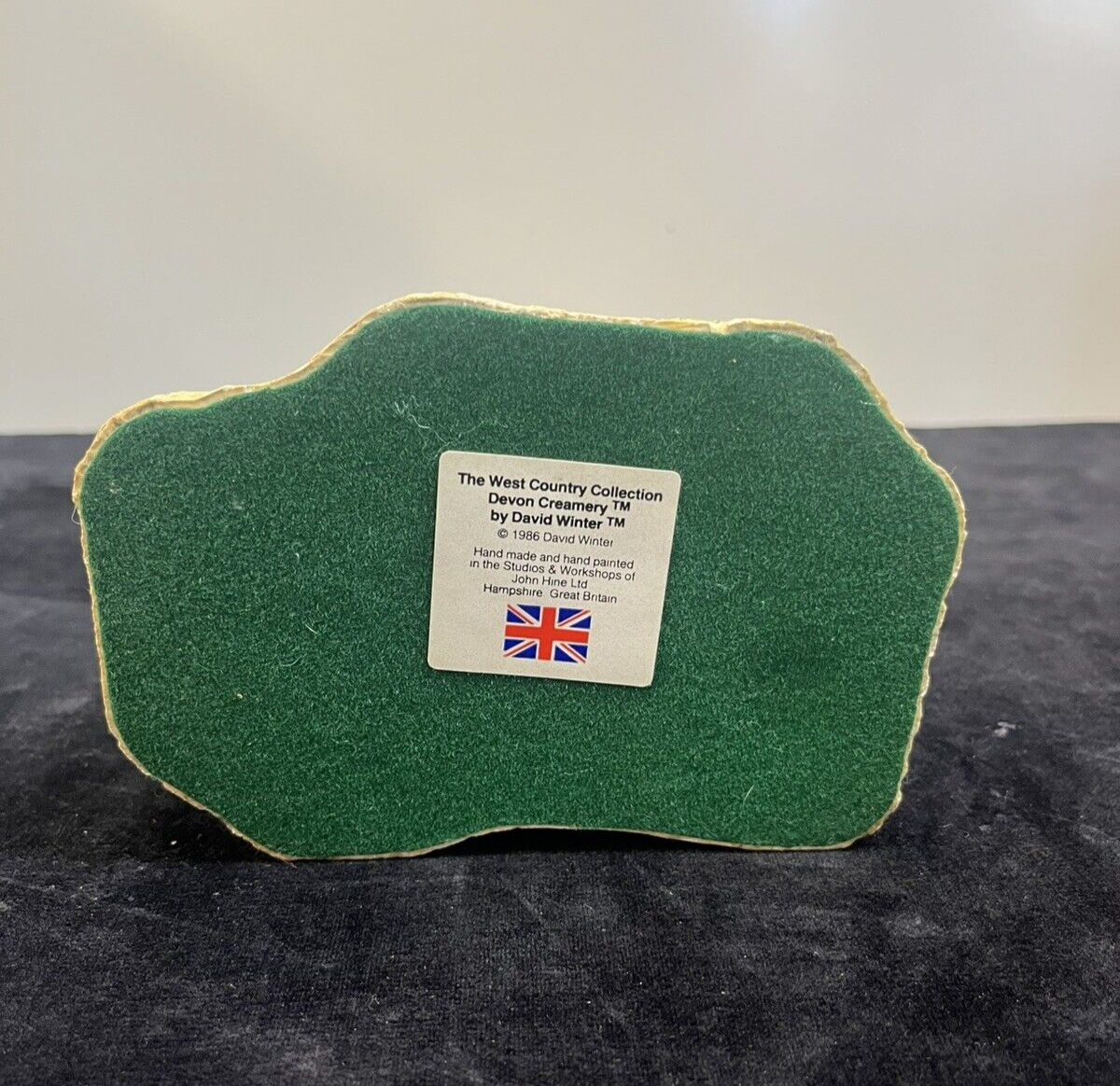 David Winter Cottages The West Country Devon Creamery w/ box