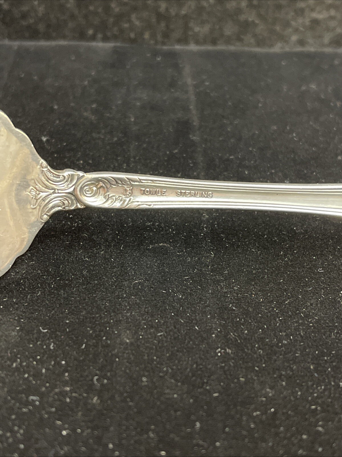 OLD MASTER 1942 Towle 69g Sterling Silver Cold Meat Serving Fork 8.25"