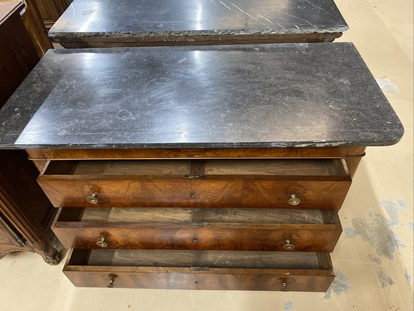 ANTIQUE FRENCH LOUIS PHILIPPE MARBLE-TOP FLAME BURLED MAHOGANY COMMODE CHEST