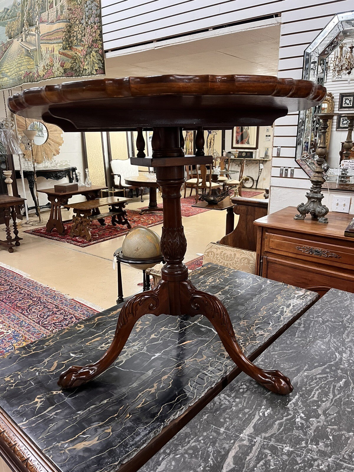 BAKER MAHOGANY PIE-CRUST TILT-TOP TRIPOD TEA TABLE BIRDCAGE