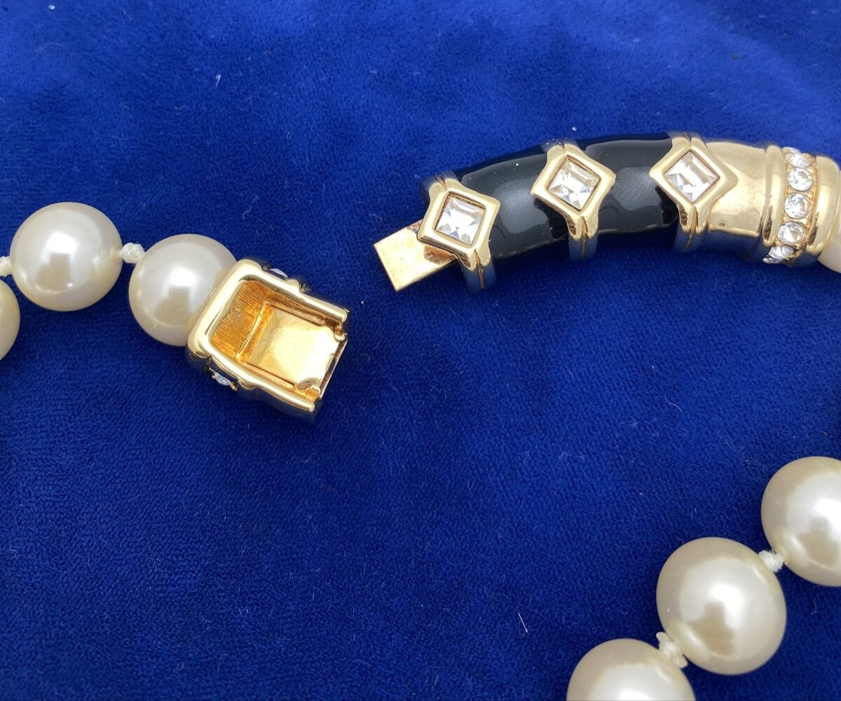 80’s SWAROVSKI Necklace Choker  Pearls Gold Black Enamel Crystals 17" Statement
