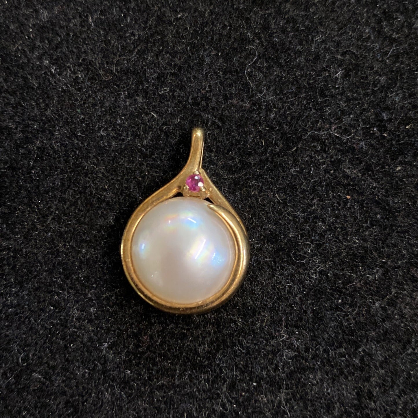 4.3g 14K Yellow Gold, Ruby & Pearl Pendant Necklace Drop 16.5mm