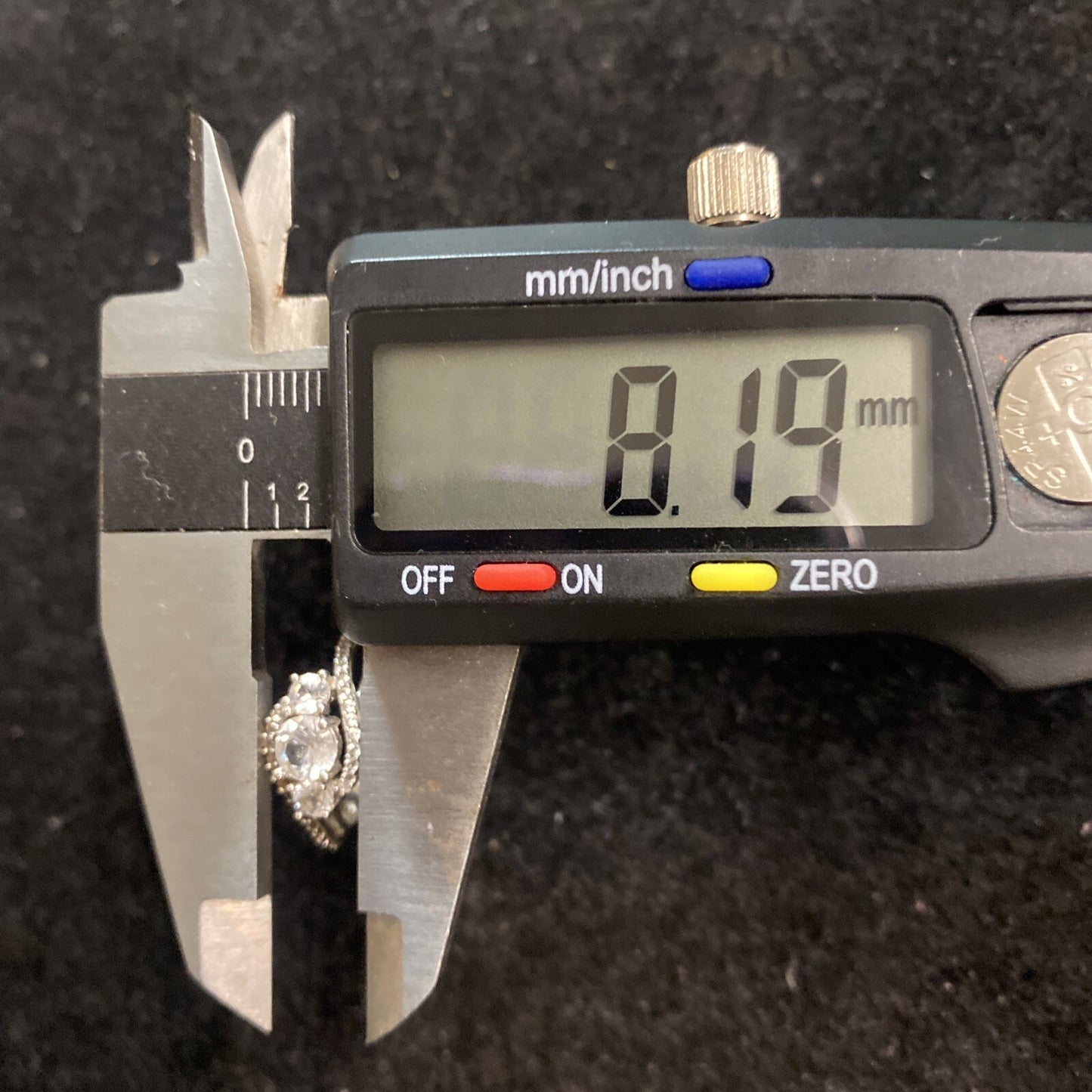 Sterling Silver 925 Ring Size 6.75 CZ Stones 2.8g