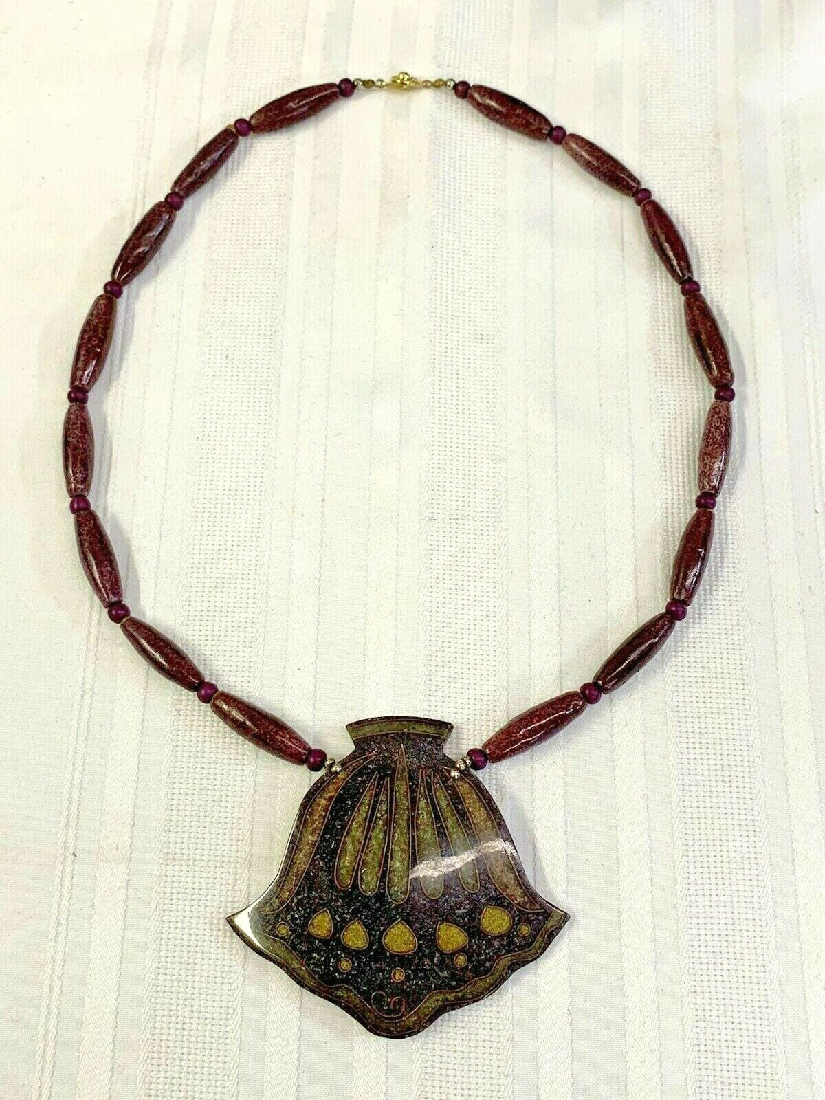 Inlaid Epoxy Green Resin Flower Necklace Beads Real stone burgundy Beads Vintage